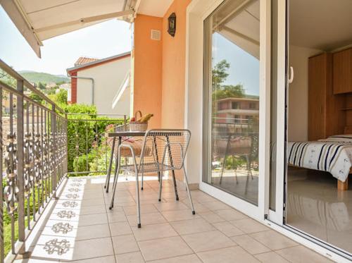 Apartments Villa Slavica in อิชิชิ