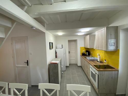 HUTA-TÚRA 42 Vendégház (HUTA-TURA 42 Vendeghaz) in Háromhuta