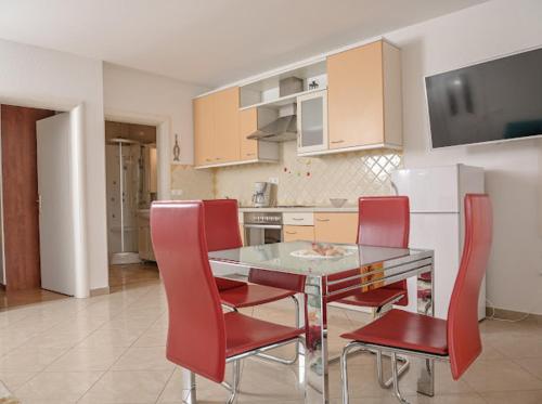 Apartments Villa Slavica in อิชิชิ