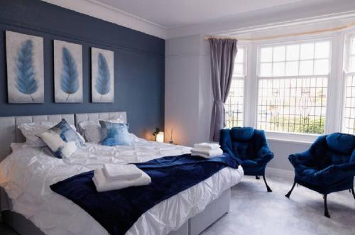 Lovely, Cosy Beachside Cottage 1 - Perfect Location Lovely, Cosy Beachside Cottage 1 - Perfect Location