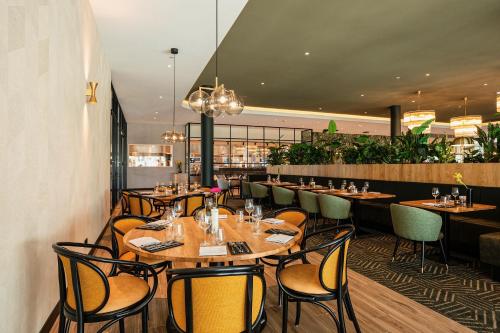 Restaurant, Van der Valk Hotel Schiedam in Rotterdam