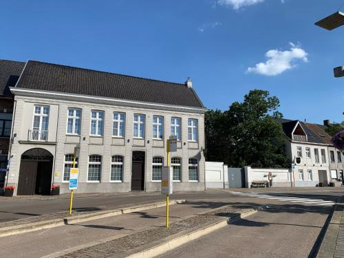Sleutelhuys - image 6