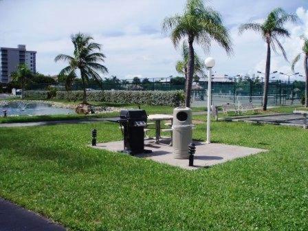 Bonita Beach & Tennis 2706 Studio 7th Floor Sleeps 4 Heated Pools - image 11