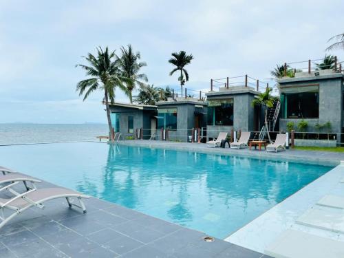 The Sea Resort Haad Rin Room Type - Deluxe Bungalow