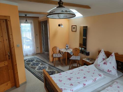 桑德爾-私人寓所酒店 (Haus Sundl - Privatzimmer) in 多瑙河畔埃默斯多夫