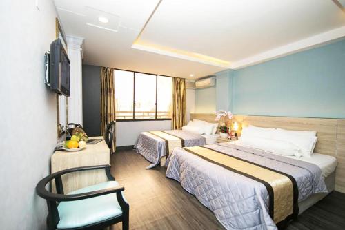 ヌーボー ハッピー イン