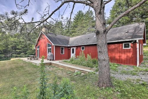. Cozy Cabin with Deck, Fire Pit and On-Site Trails