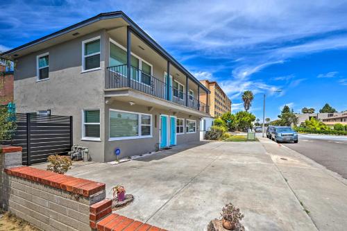 Mod San Diego Apt with Patio - Walk to Harbor! in San Diego, USA