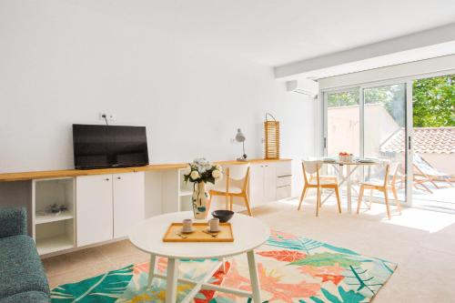 Appartement Pompidou - Welkeys - Location saisonnière - La Seyne-sur-Mer