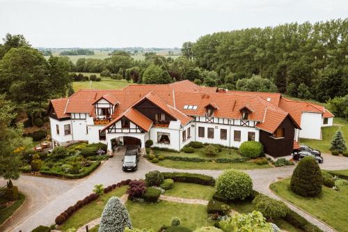 Hotel Dworek nad Regą 3