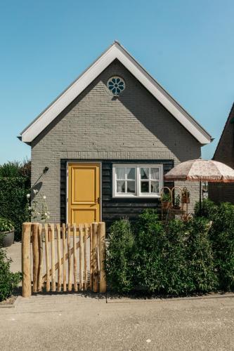 Garden, Logement Cornelia - Tholen, Zeeland in Sint Maartensdijk
