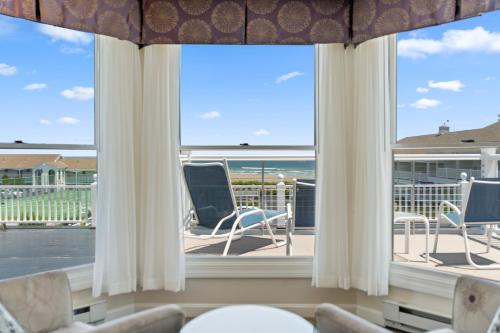 The Sparhawk Oceanfront Resort - 발코니/테라스
