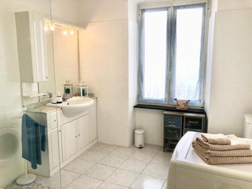 Principe Station & Castelletto-FLATx4-Optional PARKING, Janov (fotografie 10)
