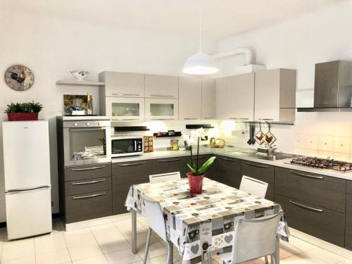 Principe Station & Castelletto-FLATx4-Optional PARKING, Janov (fotografie 5)