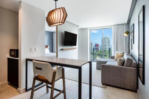 Atwell Suites - Miami Brickell, an IHG Hotel