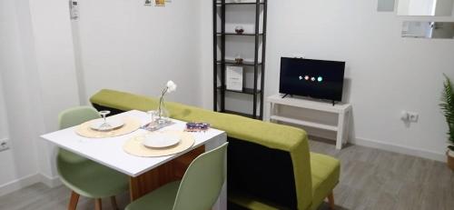 Suite by Hawkins interior BA in Urbanizacion Santa Agueda