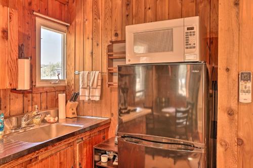 Rustic Suttons Bay Cottage Shared Dock and Fire Pit in Suttons Bay, USA