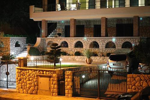  Apartments with a parking space Novi Vinodolski - 5488 in Novi Vinodolski