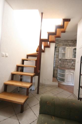 Apartments by the sea Baska Voda Makarska - 6703 - image 4