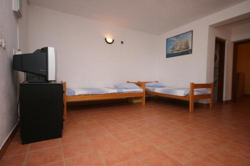 Apartment Mandre 6456b - image 9