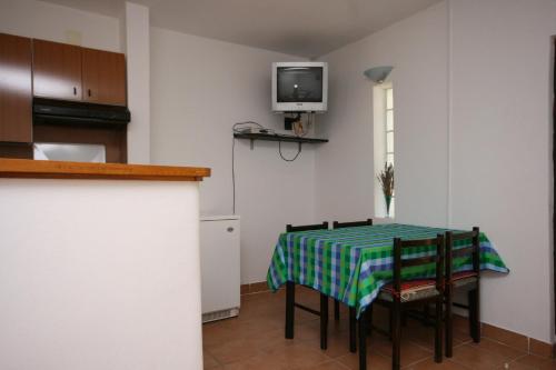 Apartments with a parking space Mandre Pag - 6456 - image 13