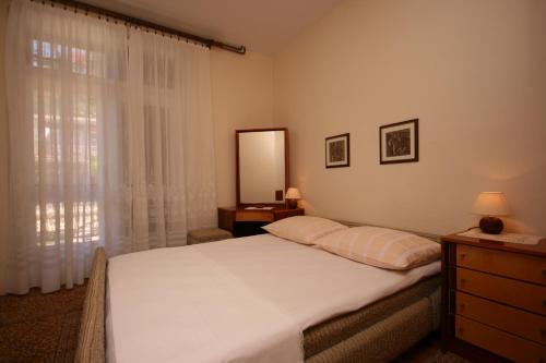 Apartments by the sea Podgora Makarska - 6683 - main image