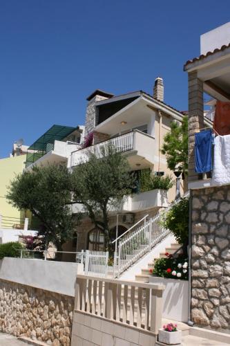 Apartments by the sea Zivogosce - Blato, Makarska - 6797