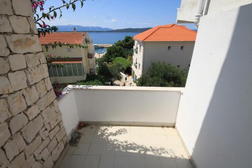 Apartments by the sea Zivogosce - Blato, Makarska - 6797