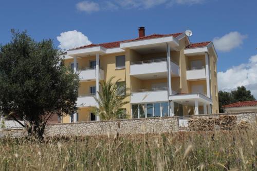 Apartments with a parking space Biograd na Moru, Biograd - 6438