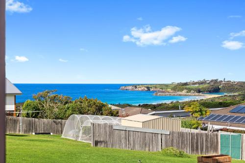Grandview Apartment Ocean Views in Kianga
