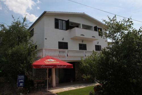 Apartments and rooms by the sea Starigrad, Paklenica - 6588 - Chambre d'hôtes - Starigrad-Paklenica