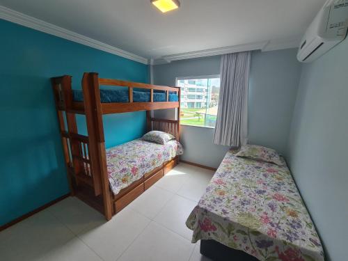 APARTAMENTO À BEIRA MAR - PÉ NA AREIA - Ilhéus