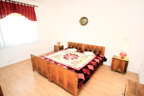 Family friendly house with a swimming pool Valtura Pula - 6913 - image 12