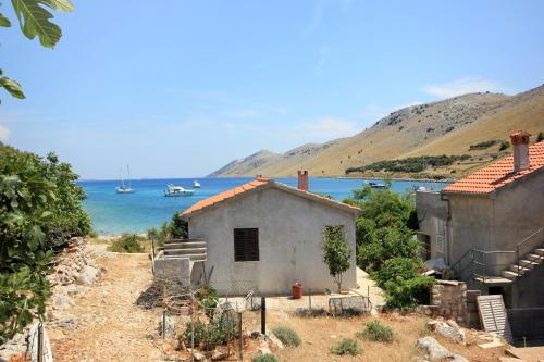 Viesnīcas āriene, Secluded fisherman's cottage Cove Statival, Kornati - 8164 in Polaca