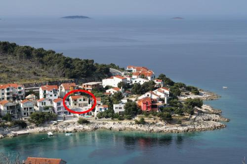 Apartment Bilo 8364b - image 3