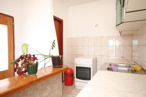 Apartment Sali 8174b - image 13