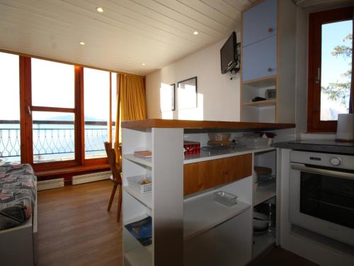 Duplex calme avec balcon - 6 pers, Charmettoger - FR-1-346-335 in Charmettoger