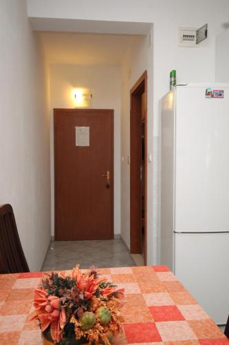 Apartment Zaklopatica 8393a - image 7