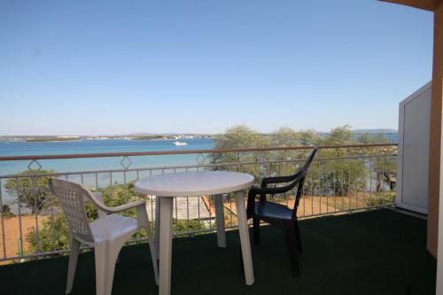 Apartment Tkon 8377a - image 9