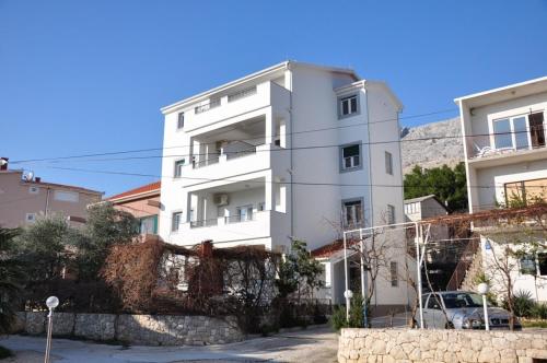 Apartments by the sea Duce, Omis - 8633