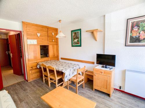 Appartement Tignes, 2 pièces, 6 personnes - FR-1-502-396 Tignes Le Lac