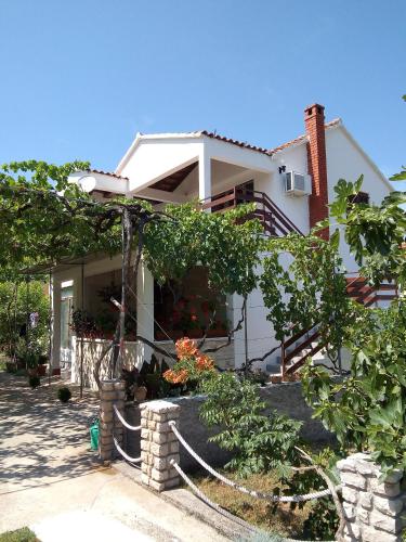 Apartment Kraj 8372b - main image