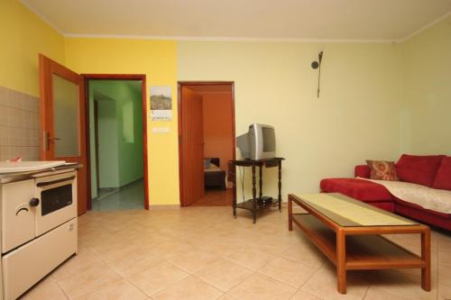 Apartments by the sea Zdrelac Pasman - 8307 - image 12