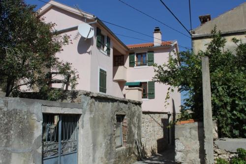 Apartments with a parking space Preko Ugljan - 8434 - image 5