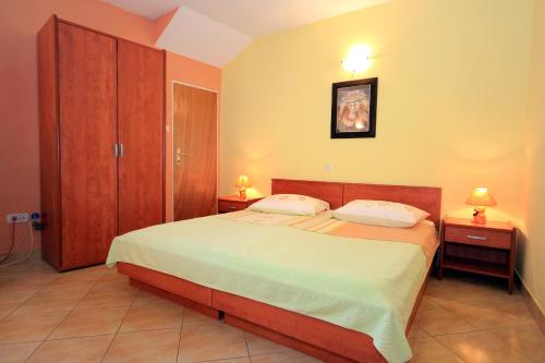 Apartments with WiFi Dubrovnik - 8590 - image 9