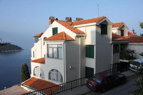 Apartments with WiFi Dubrovnik - 8600 - image 6