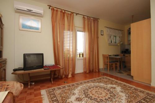 Apartment Kraj 8288a - image 11