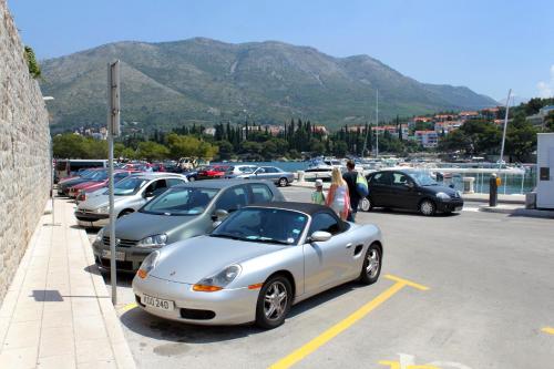 Apartments by the sea Cavtat Dubrovnik - 8610 - image 10