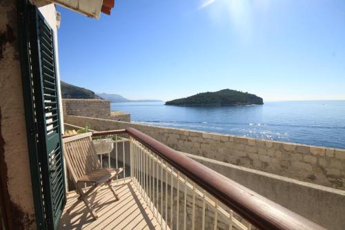 Apartments by the sea Dubrovnik - 8552 - image 14