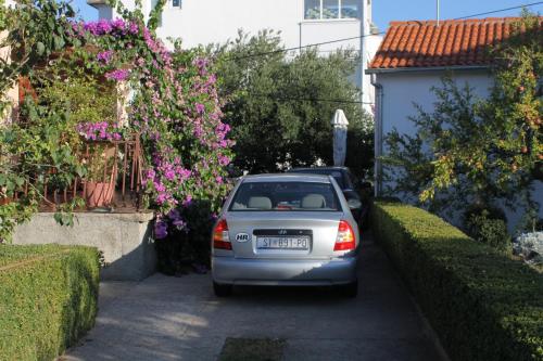Family friendly apartments with a swimming pool Biograd na Moru Biograd - 8370 - image 5